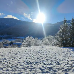 Hébergement de vacances Au Toit Des 4 Saisons, Venterol (Alpes-de-Haute-Provence)
